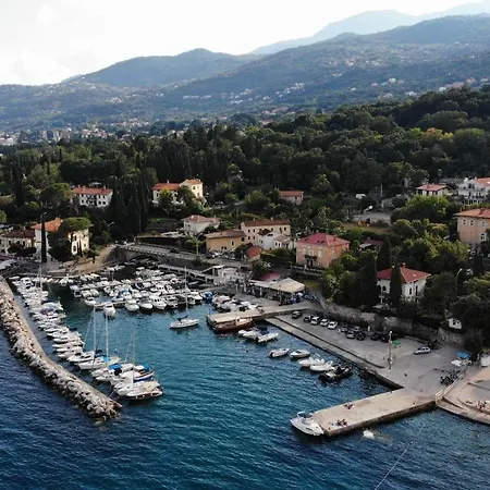 Perla - With Sea View Apartamento Opatija