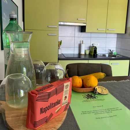 Διαμέρισμα Perla - With Sea View