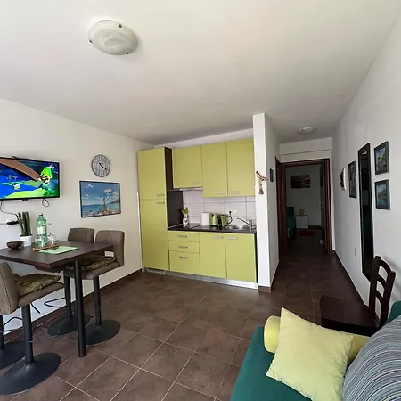 Perla - With Sea View Διαμέρισμα Οπατία