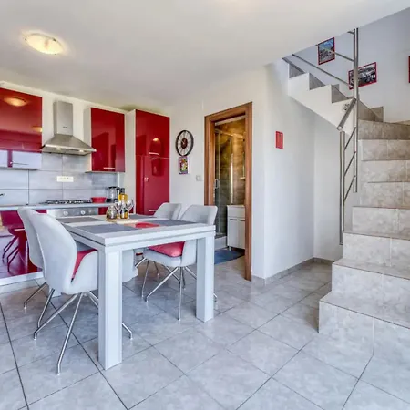 Perla - With Sea View Διαμέρισμα Οπατία