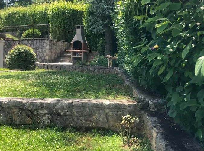 Perla - With Sea View